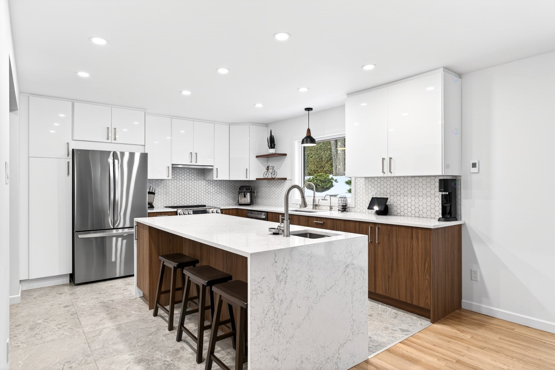 









3225


Rue Bel-Air

,
Sherbrooke (Les Nations),




QC
J1L1A9

