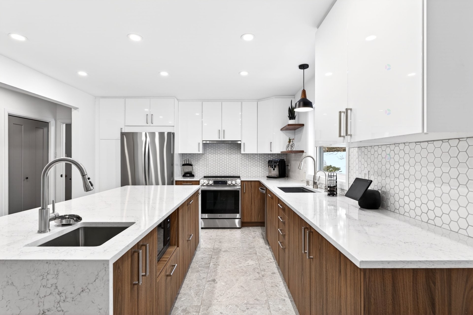 









3225


Rue Bel-Air

,
Sherbrooke (Les Nations),




QC
J1L1A9


