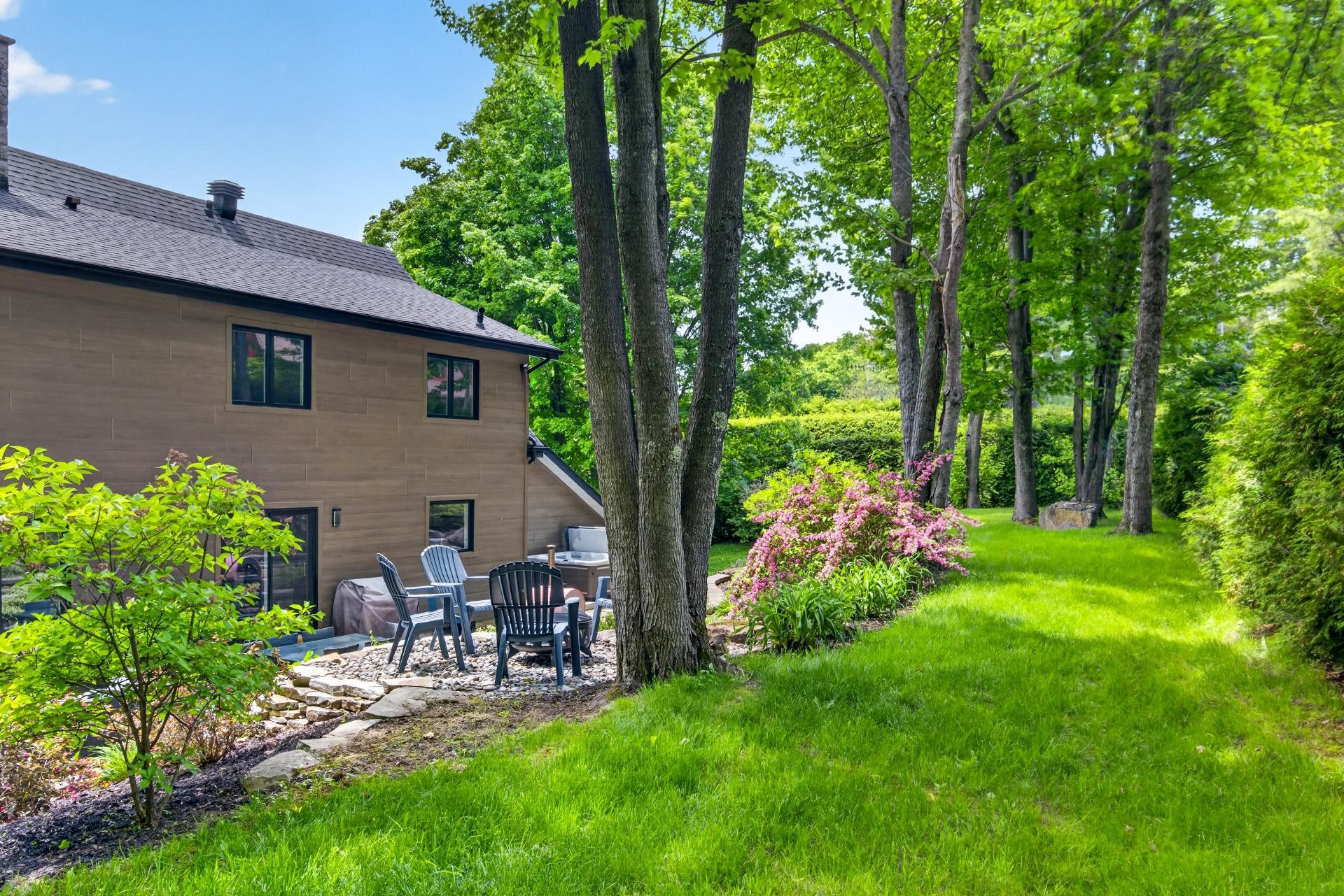 









3225


Rue Bel-Air

,
Sherbrooke (Les Nations),




QC
J1L1A9

