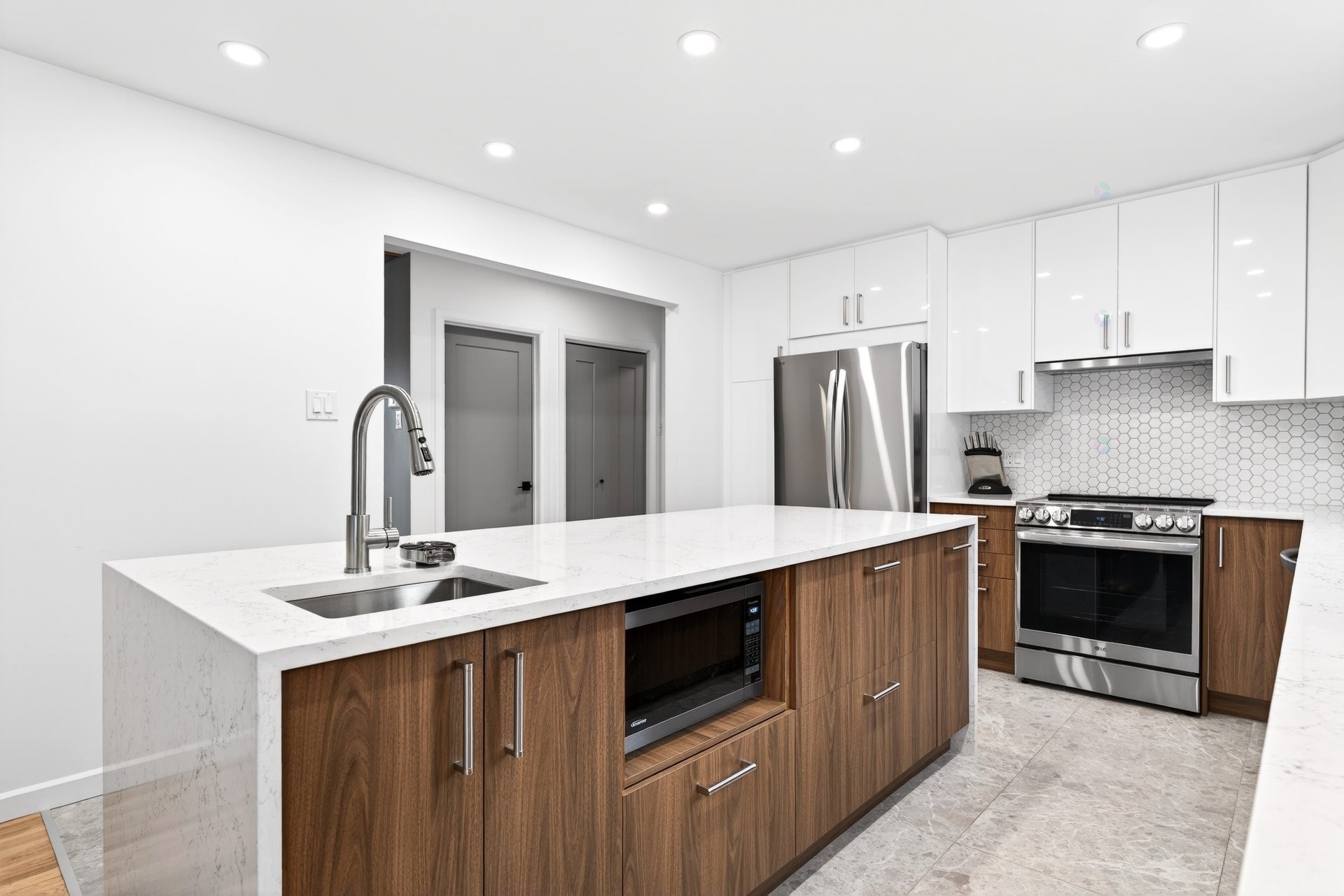 









3225


Rue Bel-Air

,
Sherbrooke (Les Nations),




QC
J1L1A9

