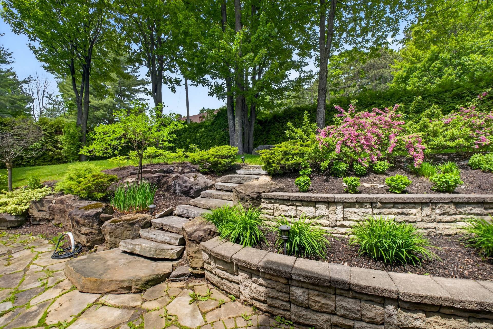 









3225


Rue Bel-Air

,
Sherbrooke (Les Nations),




QC
J1L1A9

