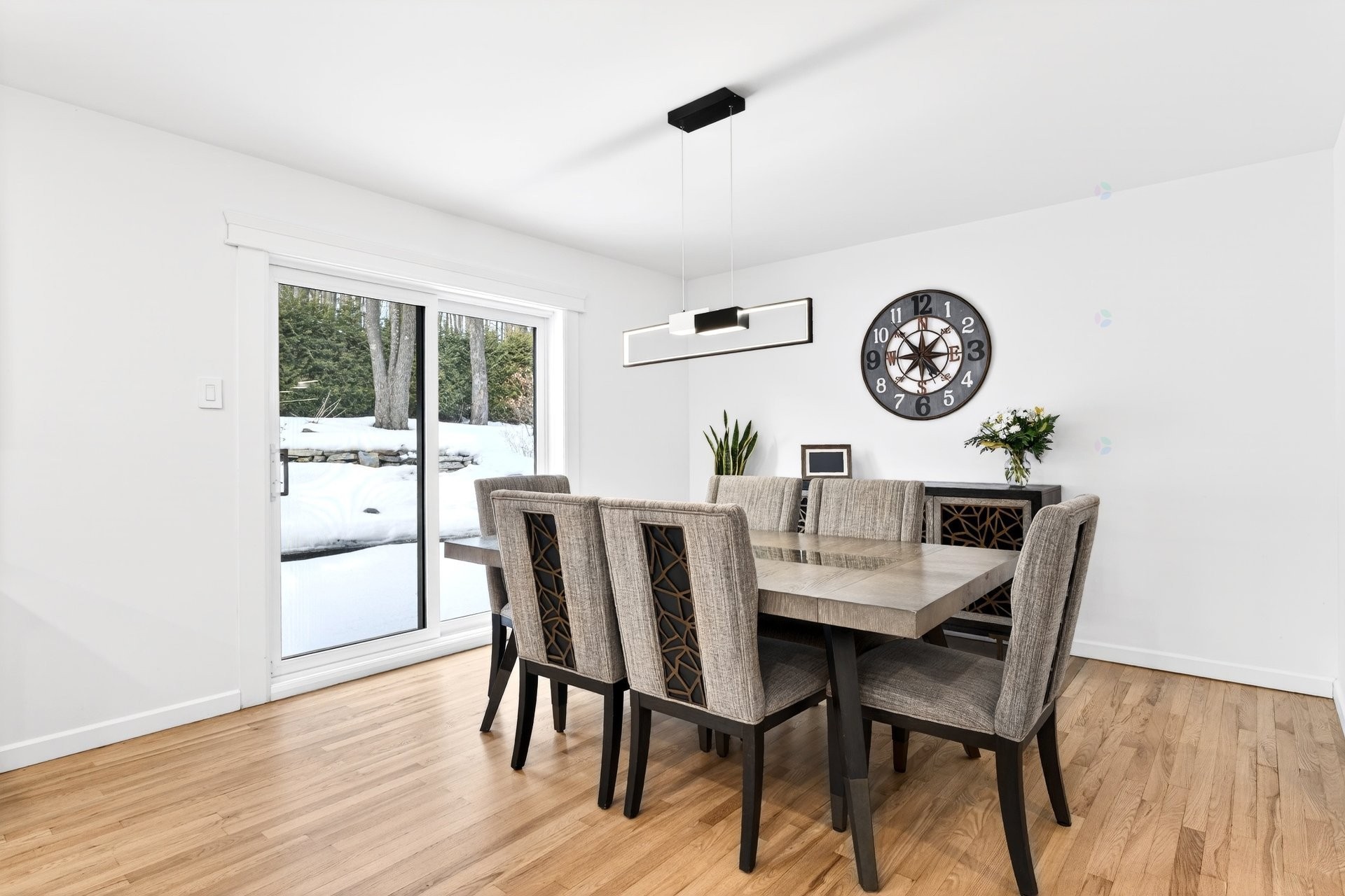 









3225


Rue Bel-Air

,
Sherbrooke (Les Nations),




QC
J1L1A9

