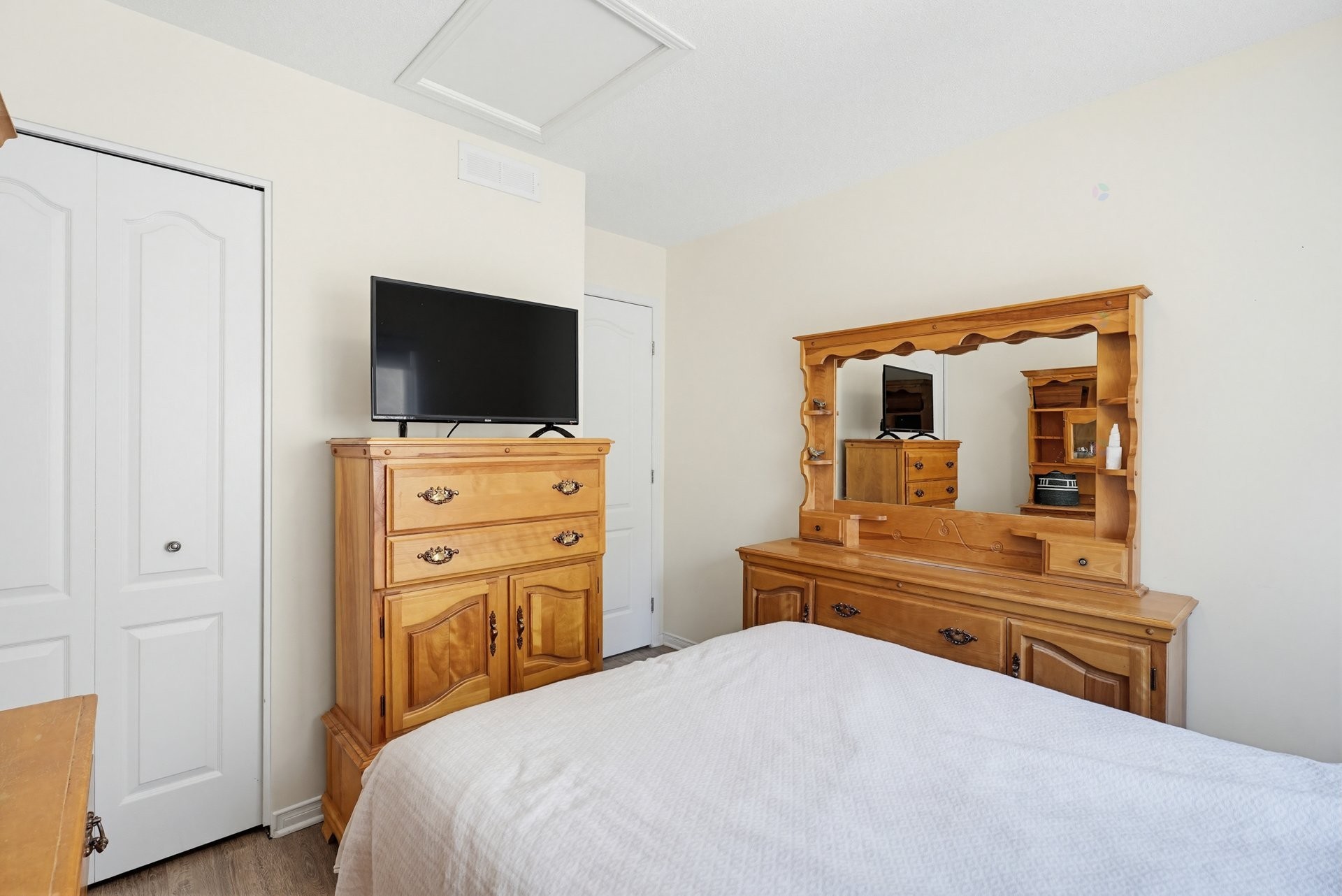









118


Rue Paul-Laframboise

,
Gatineau (Gatineau),




QC
J8R0H7

