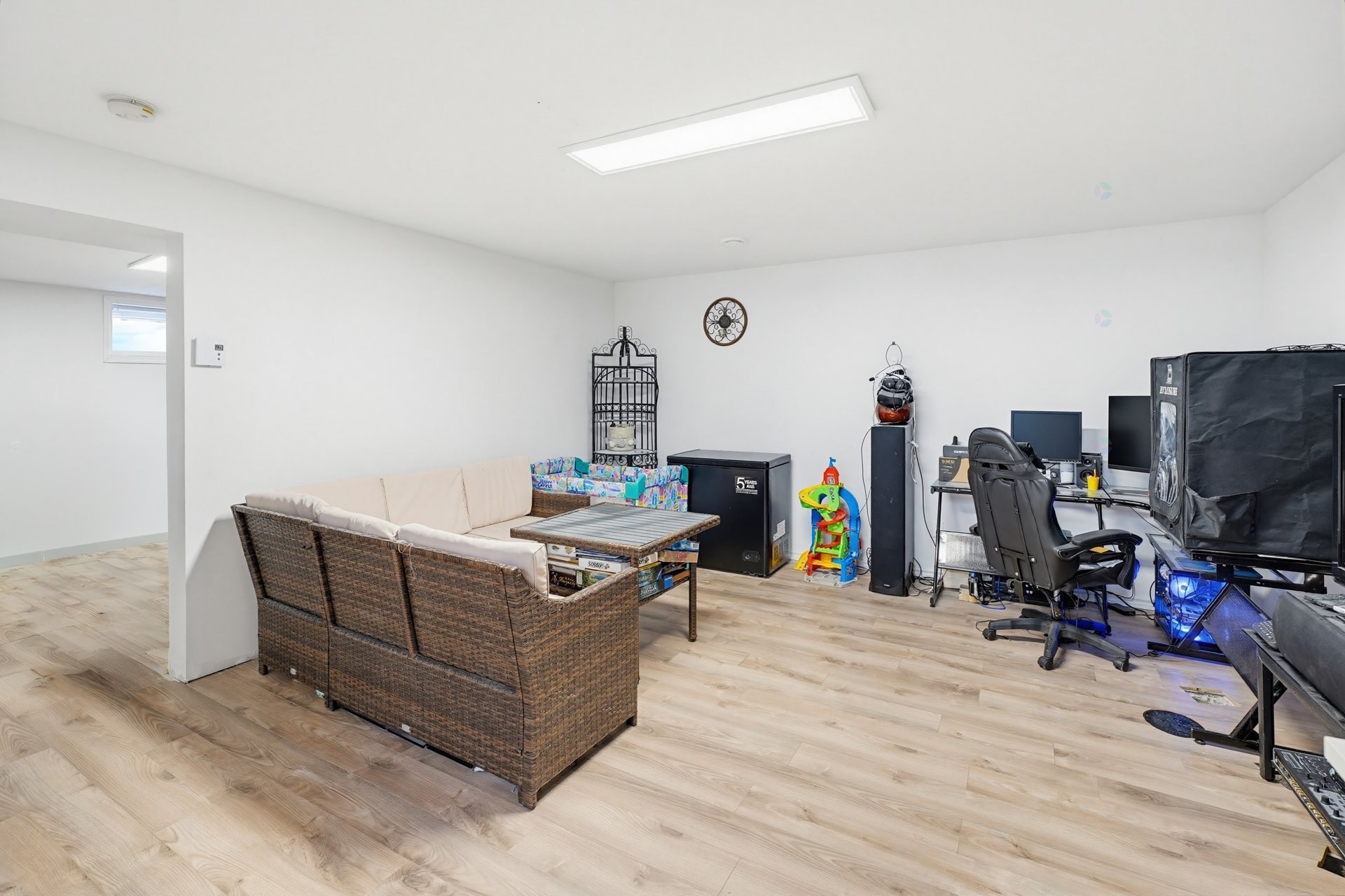 









118


Rue Paul-Laframboise

,
Gatineau (Gatineau),




QC
J8R0H7

