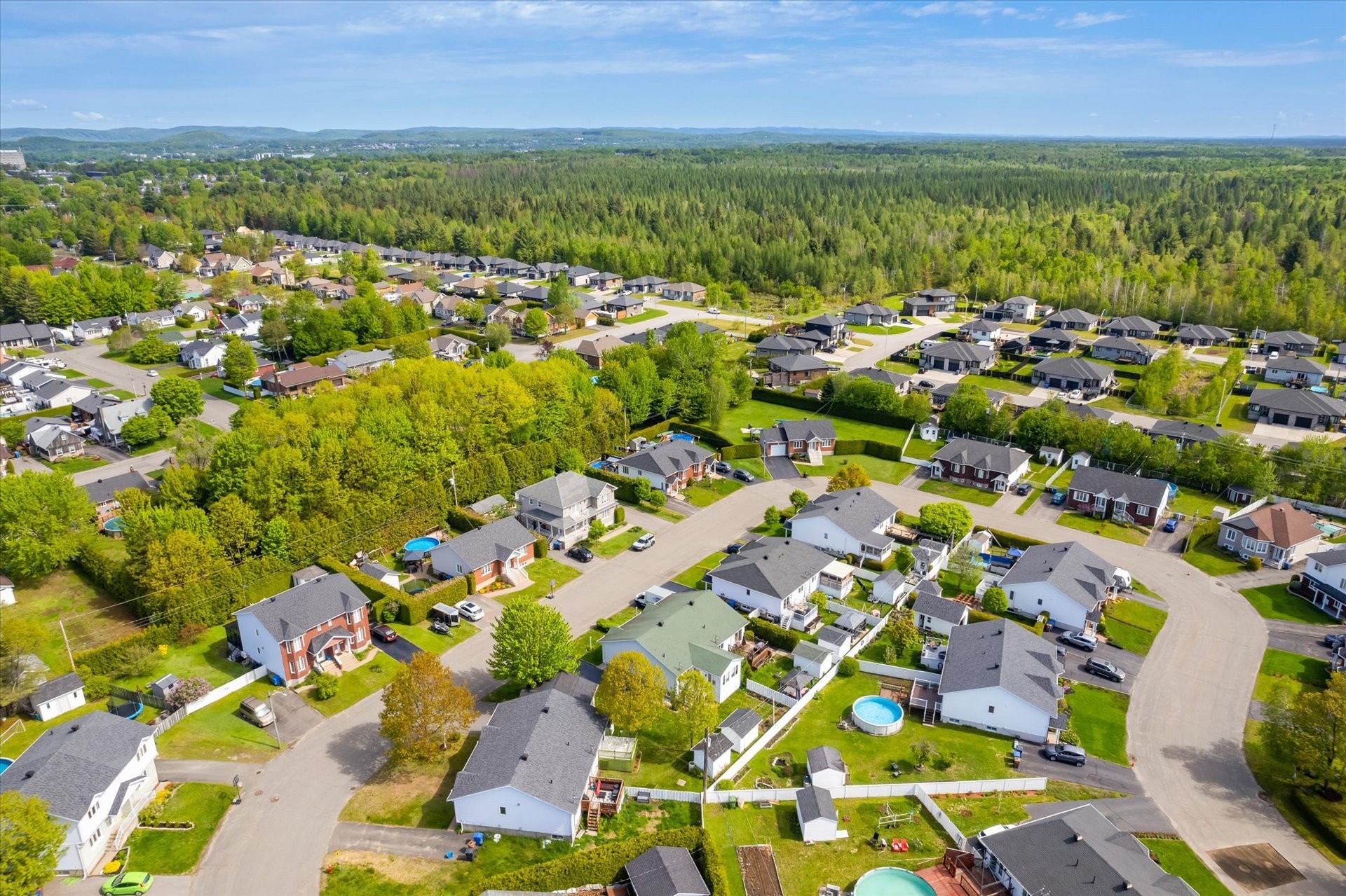 









3833


Av. Cyprien-Ducharme

,
Shawinigan,




QC
G9P5E8

