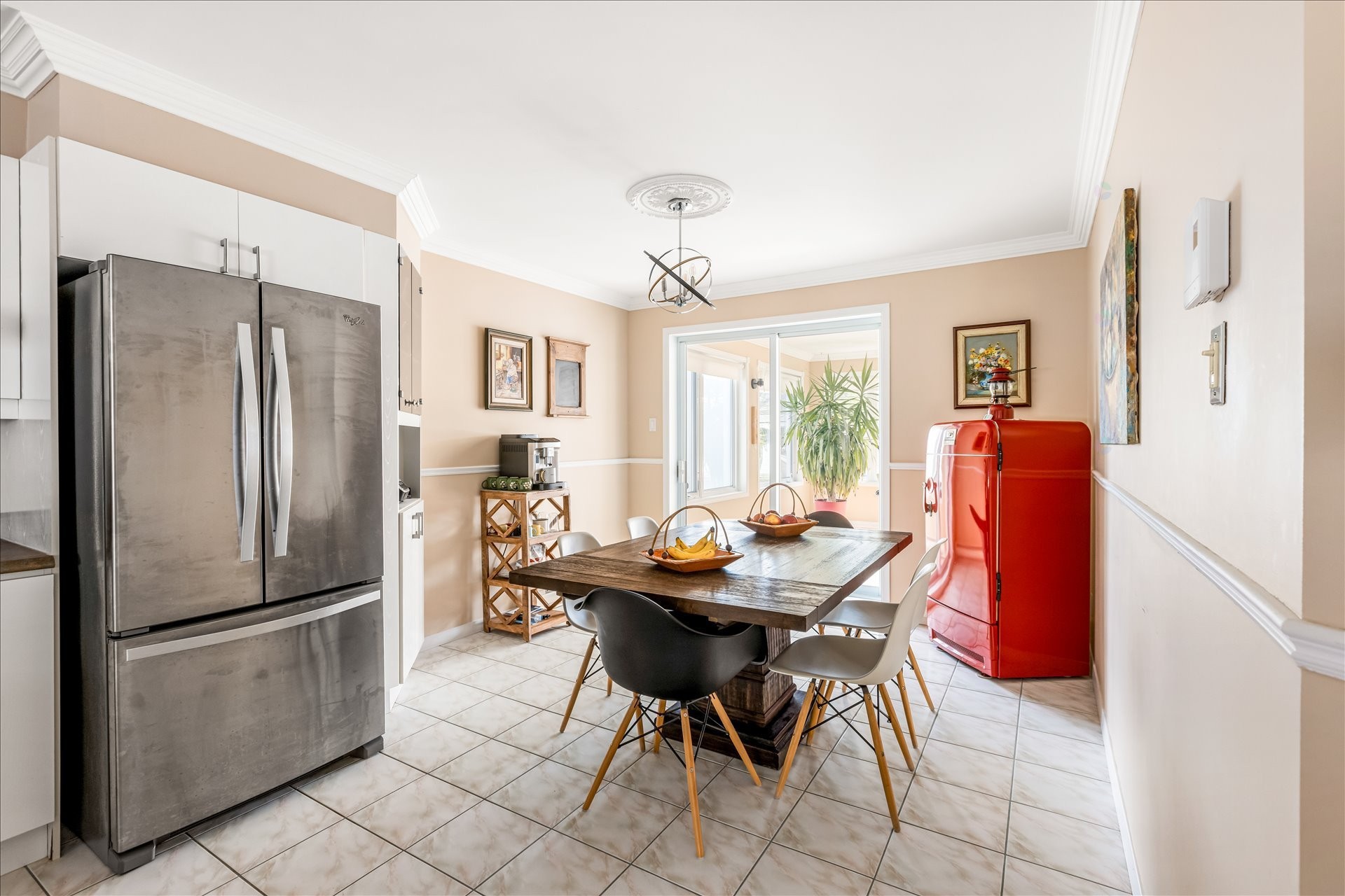 









3833


Av. Cyprien-Ducharme

,
Shawinigan,




QC
G9P5E8

