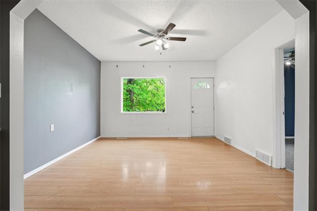 









847


St Therese

AVE,
Winnipeg,




MB
R3V 1H7

