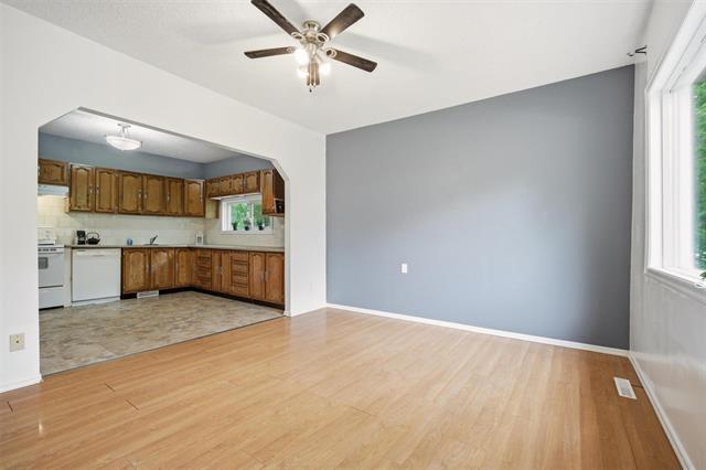 









847


St Therese

AVE,
Winnipeg,




MB
R3V 1H7

