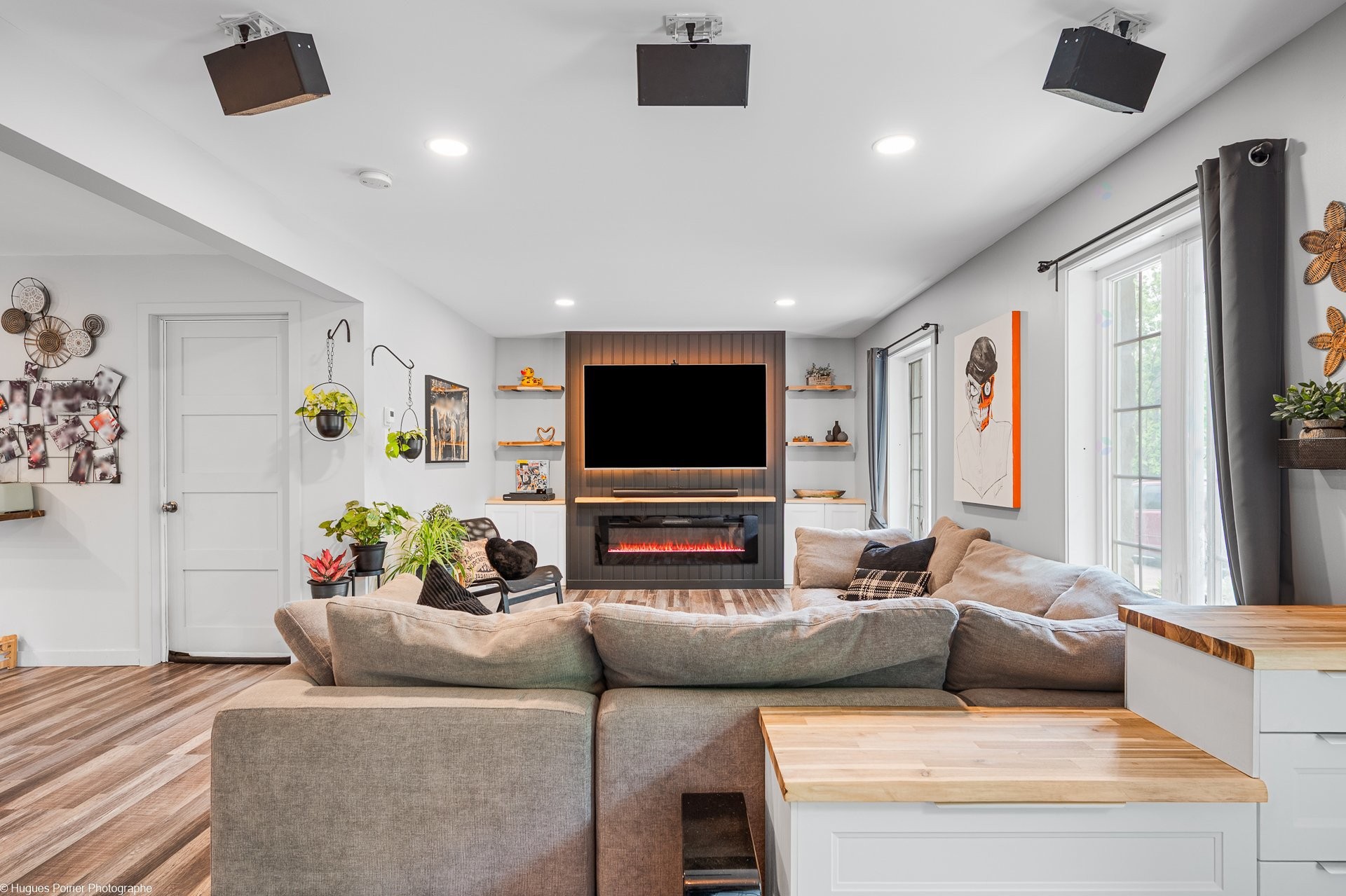 









163

 - 163A


Rue Larivière

,
Saint-Colomban,




QC
J5K1E5

