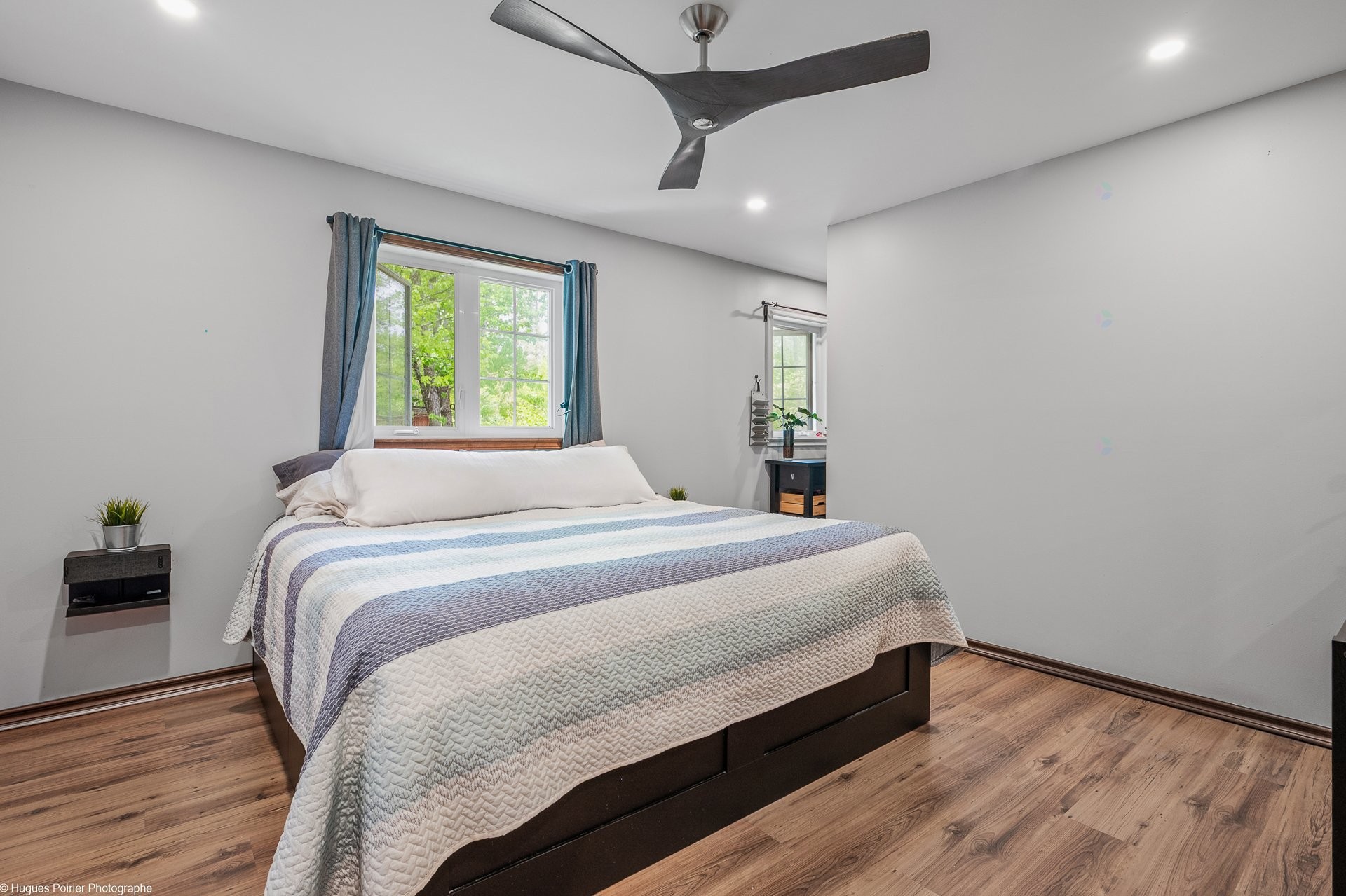 









163

 - 163A


Rue Larivière

,
Saint-Colomban,




QC
J5K1E5

