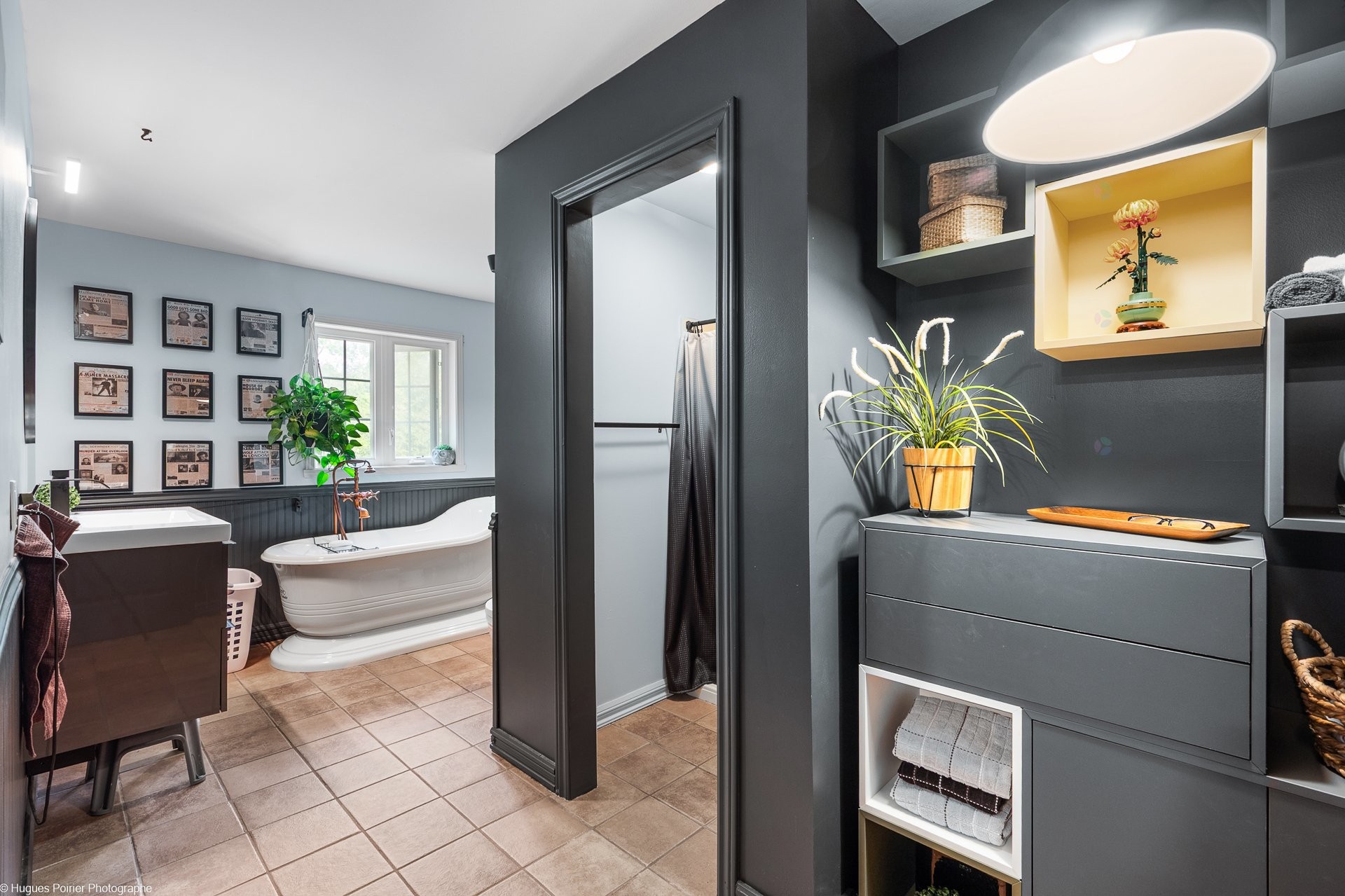 









163

 - 163A


Rue Larivière

,
Saint-Colomban,




QC
J5K1E5

