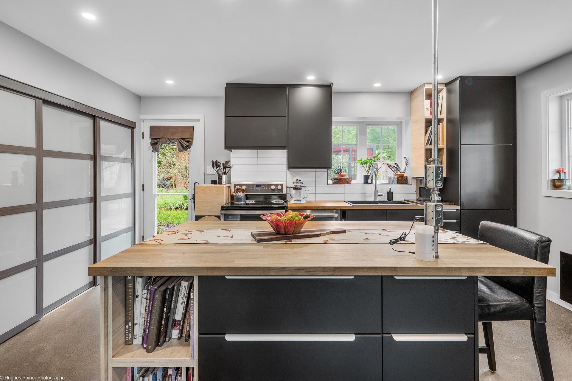 









163

 - 163A


Rue Larivière

,
Saint-Colomban,




QC
J5K1E5


