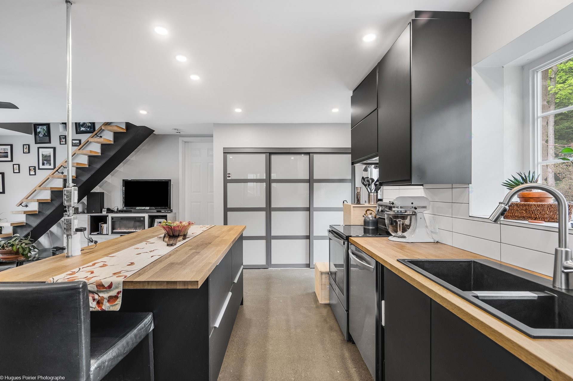 









163

 - 163A


Rue Larivière

,
Saint-Colomban,




QC
J5K1E5

