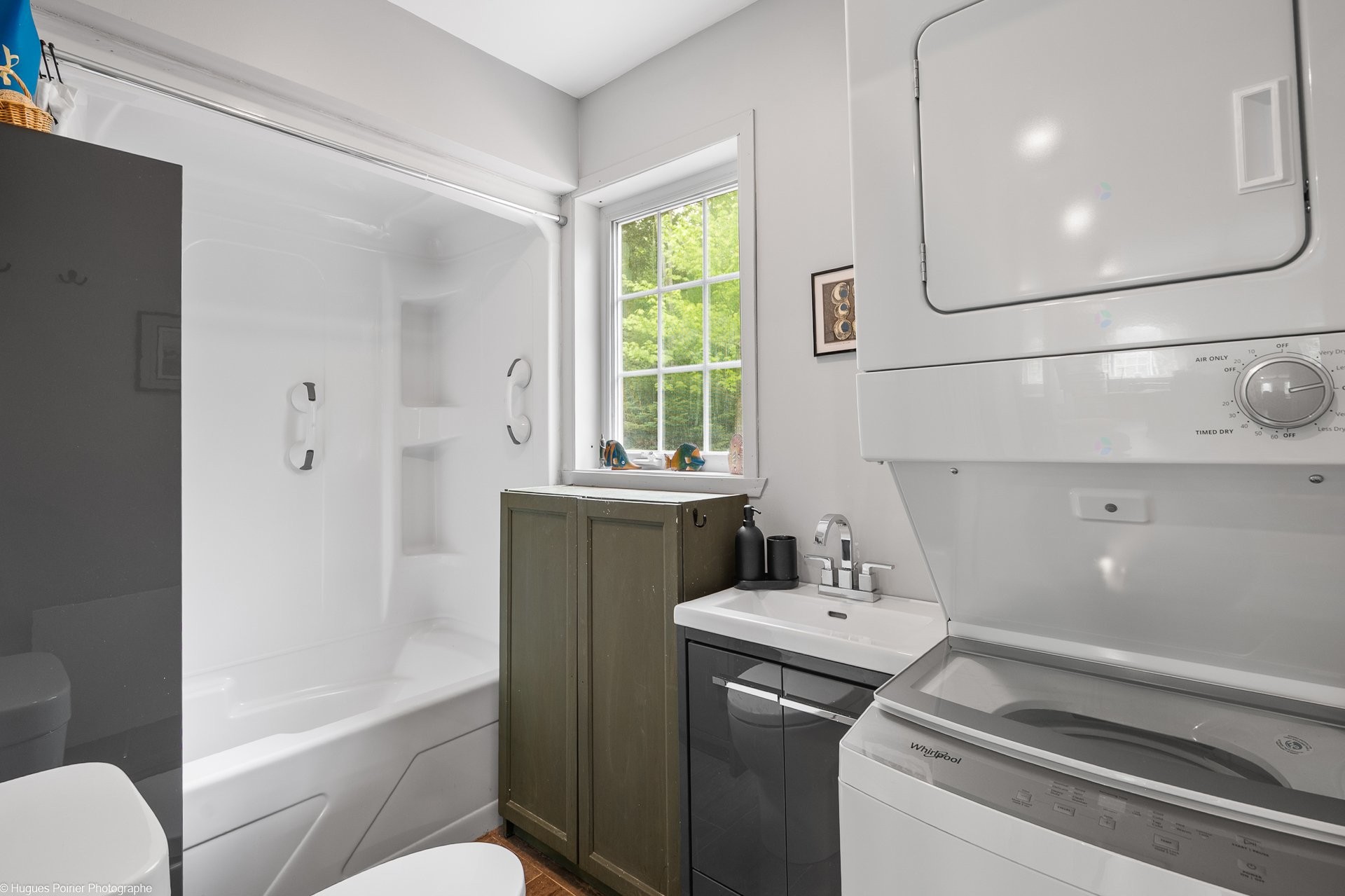 









163

 - 163A


Rue Larivière

,
Saint-Colomban,




QC
J5K1E5

