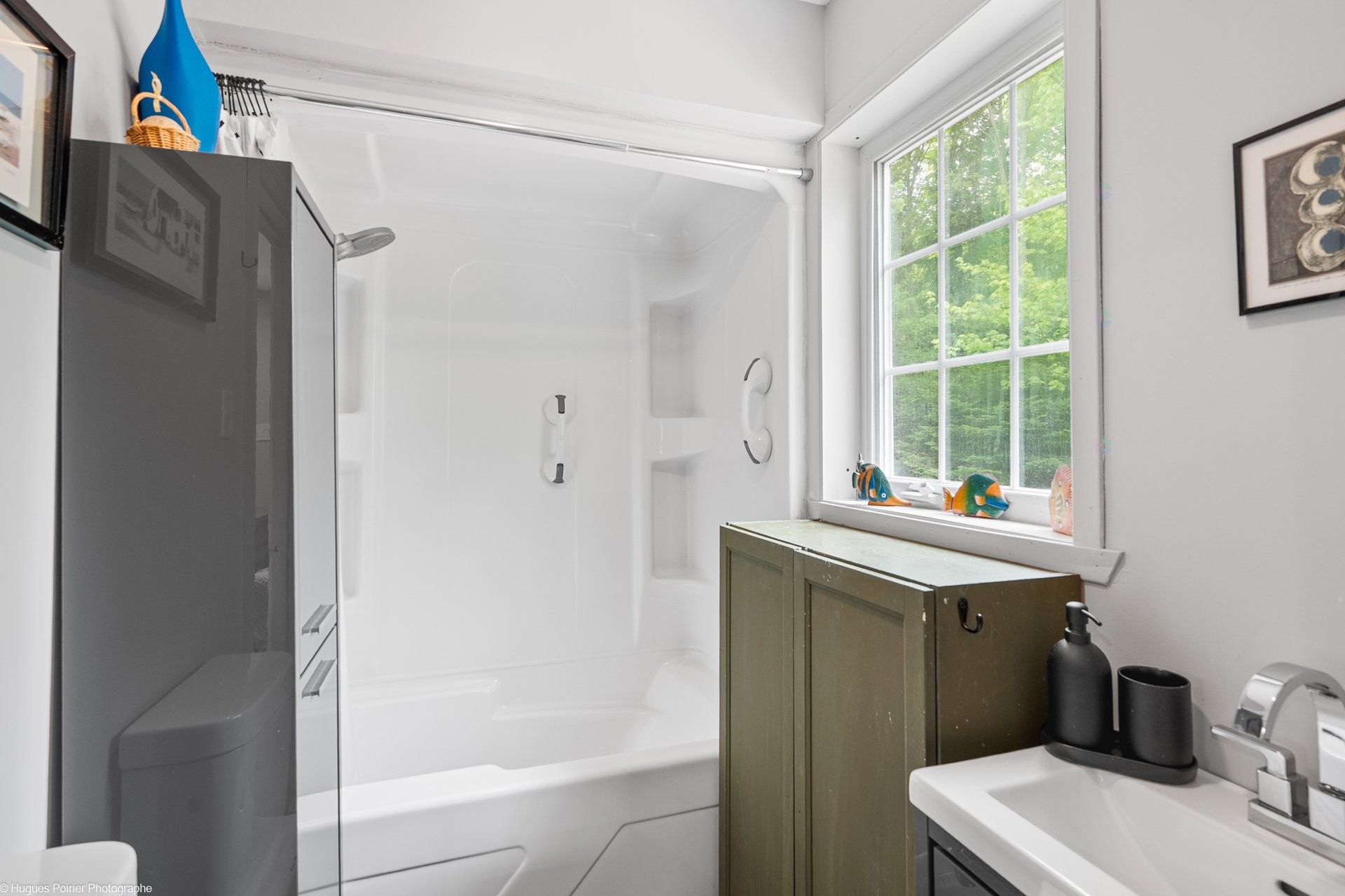 









163

 - 163A


Rue Larivière

,
Saint-Colomban,




QC
J5K1E5

