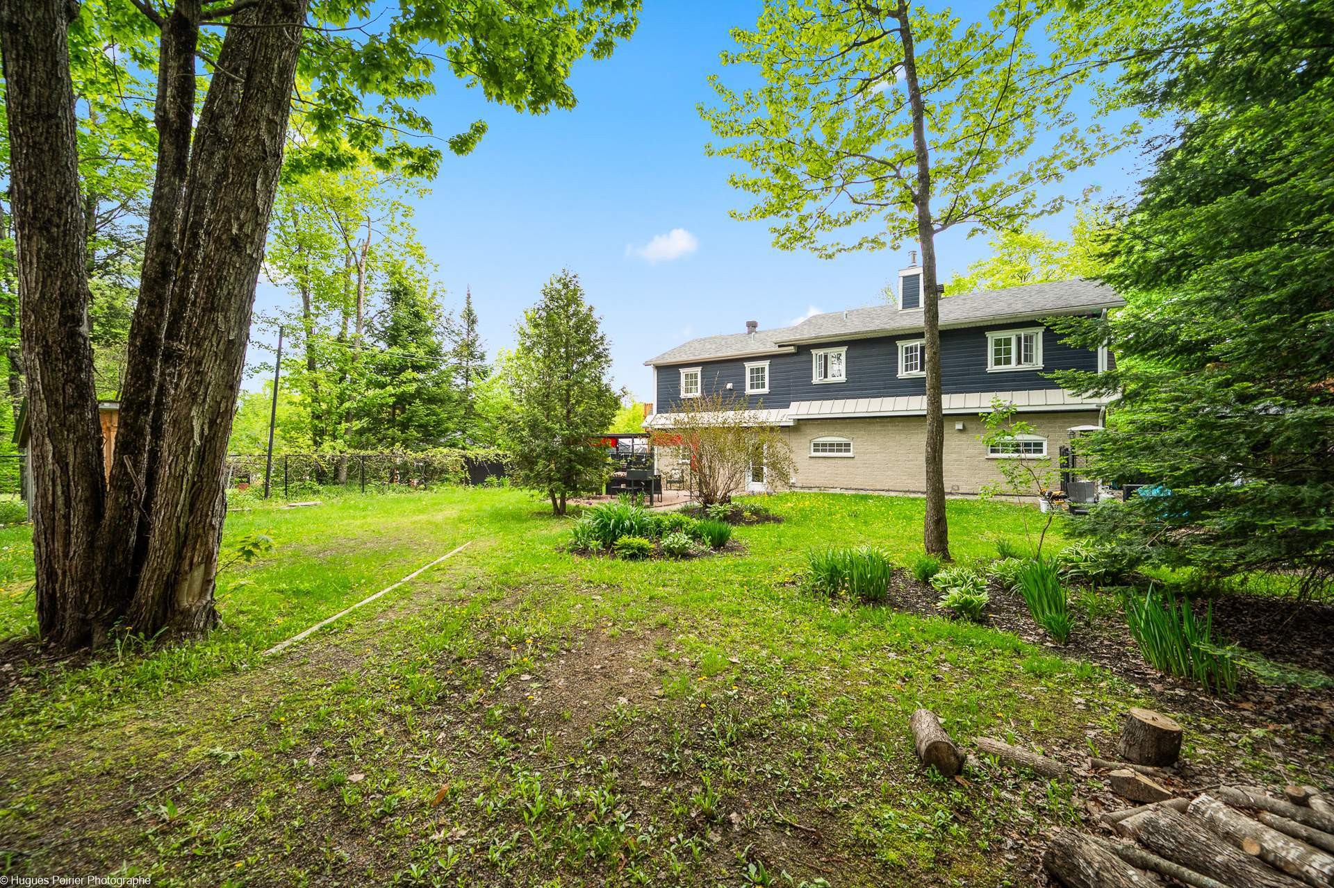 









163

 - 163A


Rue Larivière

,
Saint-Colomban,




QC
J5K1E5

