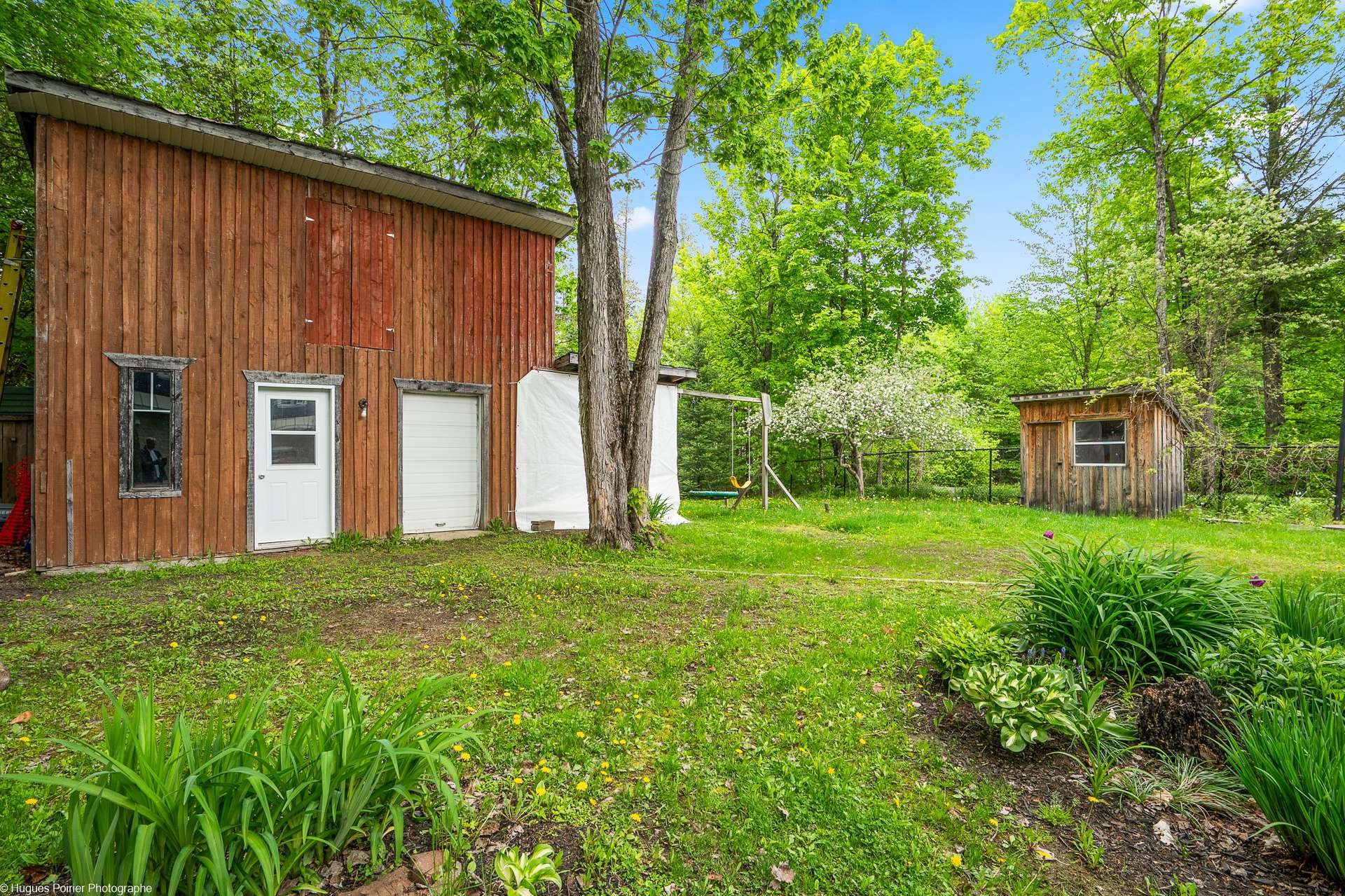 









163

 - 163A


Rue Larivière

,
Saint-Colomban,




QC
J5K1E5

