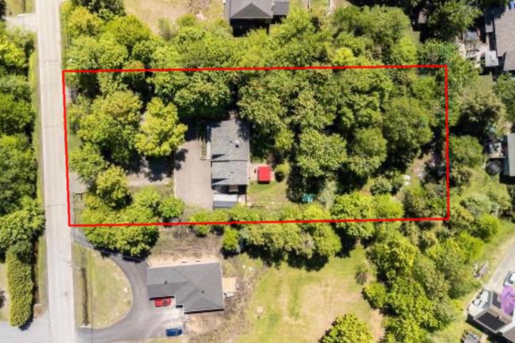 









163

 - 163A


Rue Larivière

,
Saint-Colomban,




QC
J5K1E5

