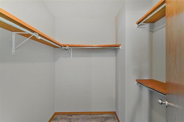 









362


Ottawa

AVE,
Winnipeg,




MB
R2K 1K8

