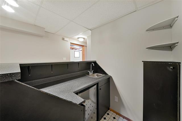 









362


Ottawa

AVE,
Winnipeg,




MB
R2K 1K8


