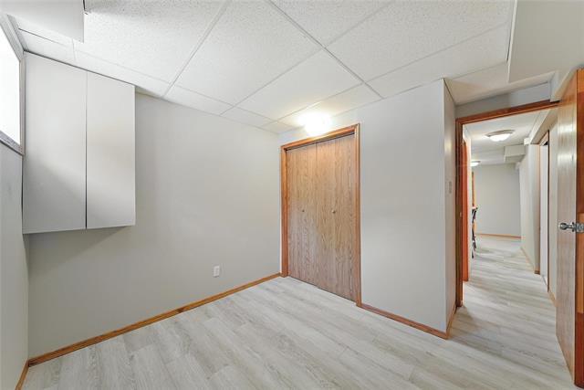 









362


Ottawa

AVE,
Winnipeg,




MB
R2K 1K8

