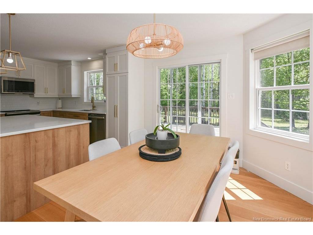 









374


du Bicentenaire

ST,
Bertrand,




NB
E1W 1G4

