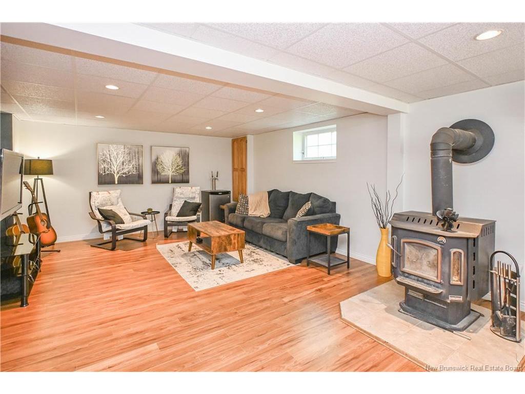 









374


du Bicentenaire

ST,
Bertrand,




NB
E1W 1G4

