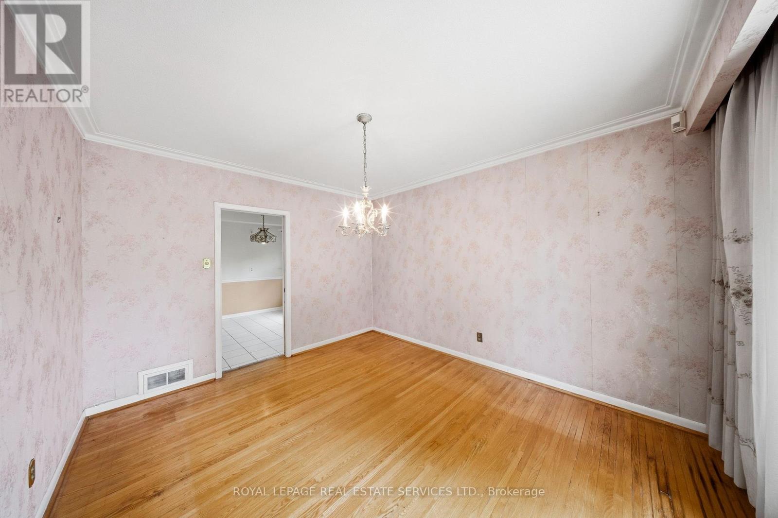 












28 BEMERSYDE DRIVE

,
Toronto,




Ontario
M9A2S8


