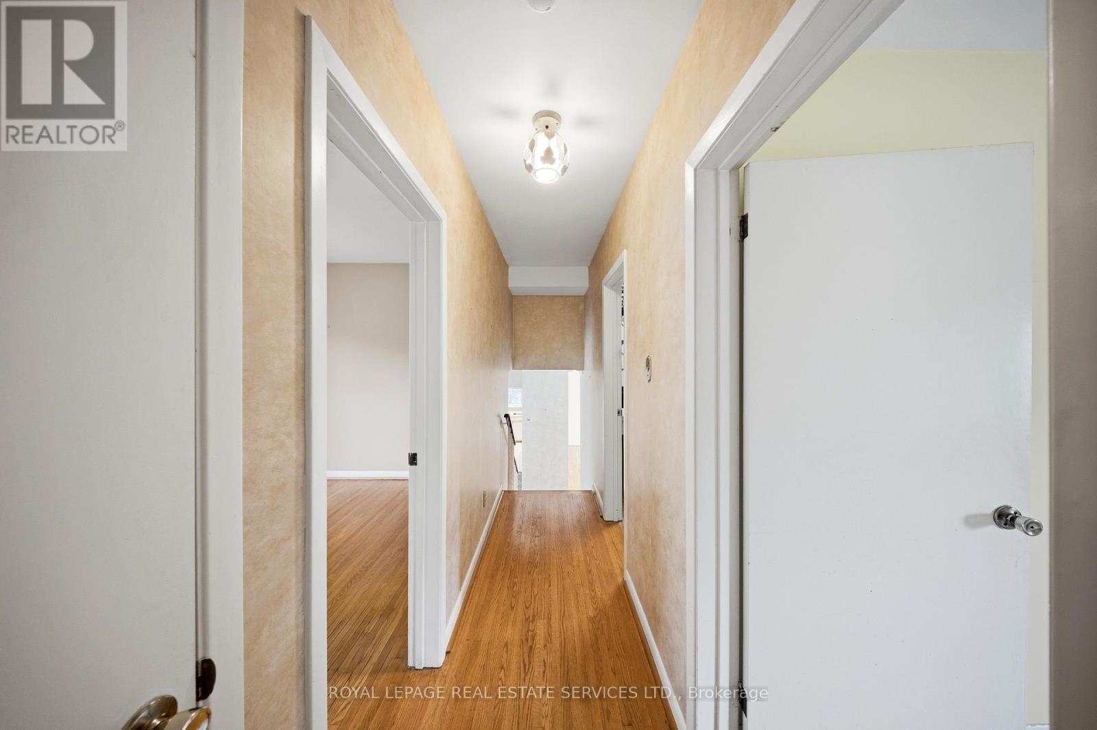 












28 BEMERSYDE DRIVE

,
Toronto,




Ontario
M9A2S8

