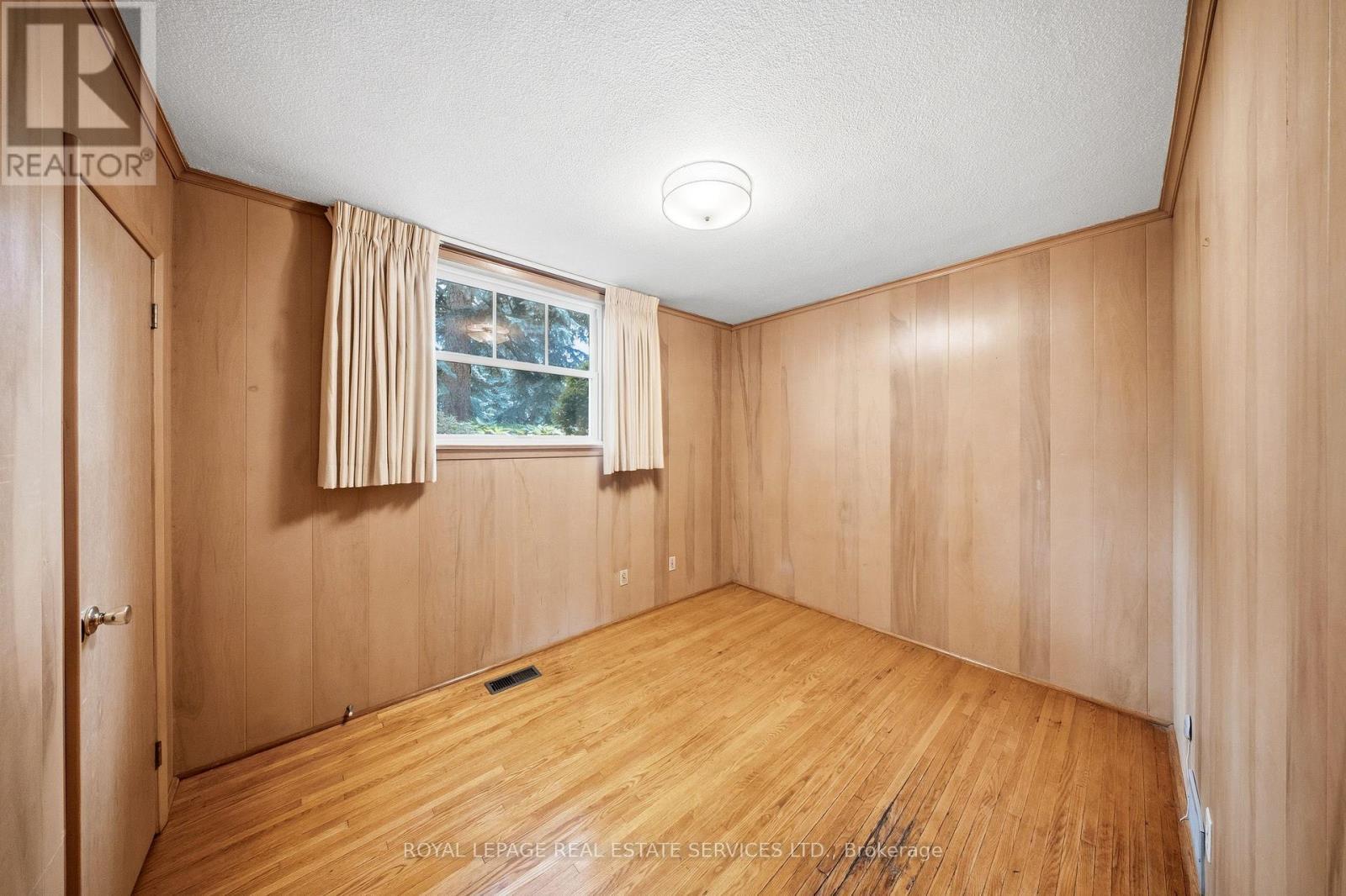 












28 BEMERSYDE DRIVE

,
Toronto,




Ontario
M9A2S8

