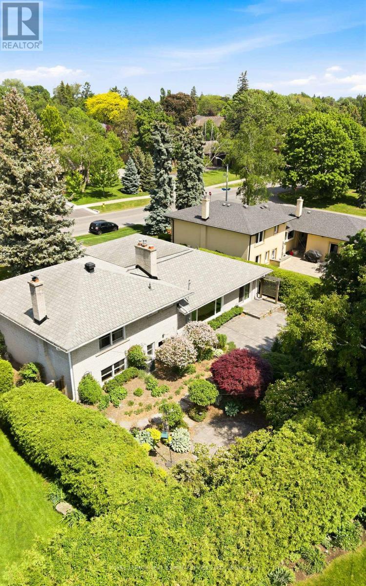












28 BEMERSYDE DRIVE

,
Toronto,




Ontario
M9A2S8


