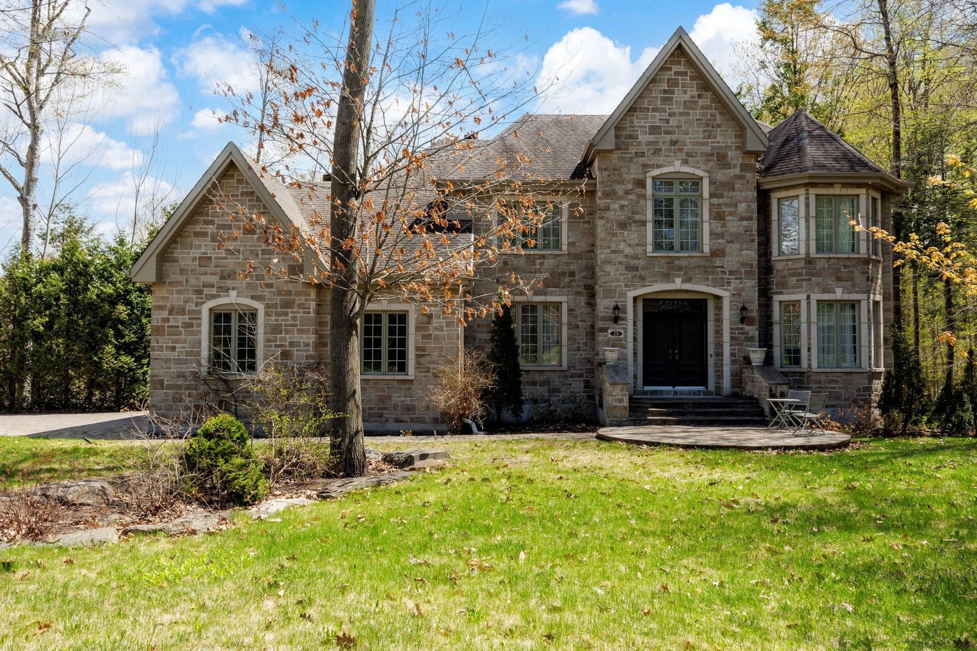 









28


Rue de Cambridge

,
Hudson,




QC
J0P1H0

