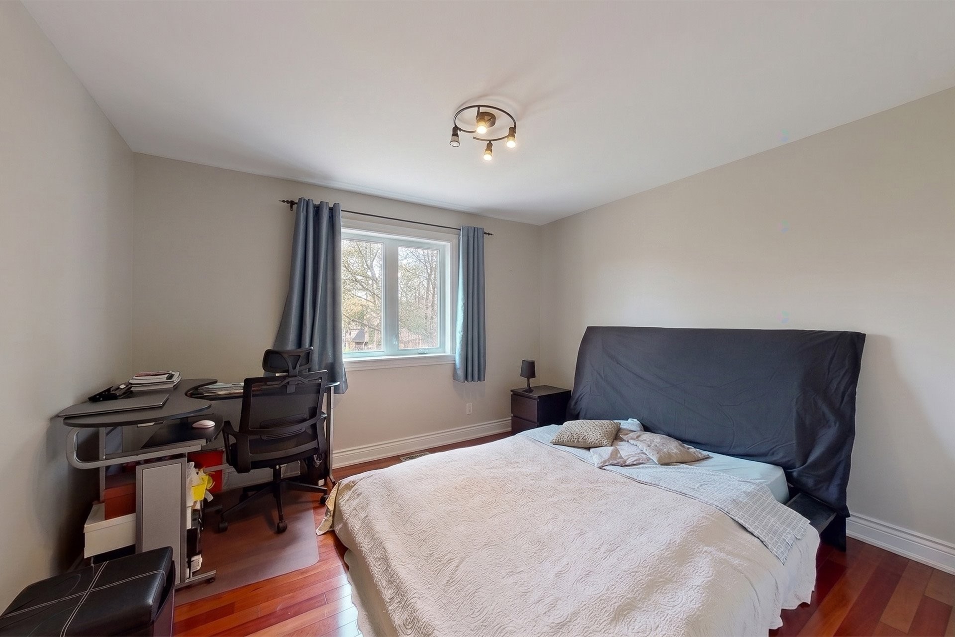 









28


Rue de Cambridge

,
Hudson,




QC
J0P1H0

