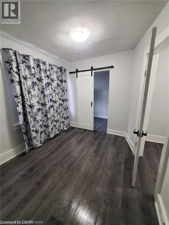 












94 BROOK Street

,
Simcoe,




Ontario
N3Y3G5

