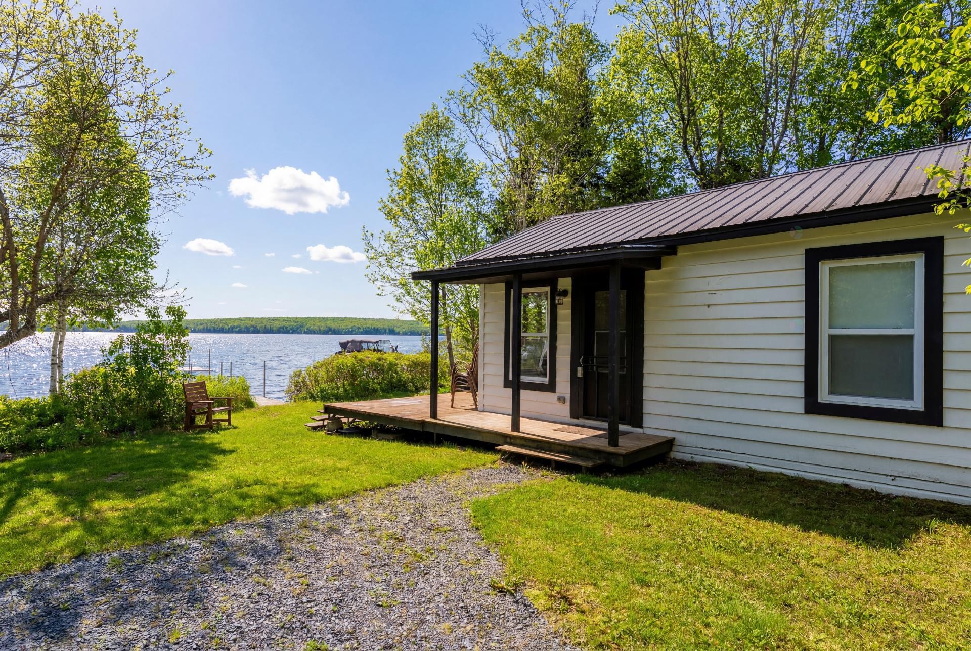 









301


Rg des Granites

,
Stratford,




QC
G0Y1P0

