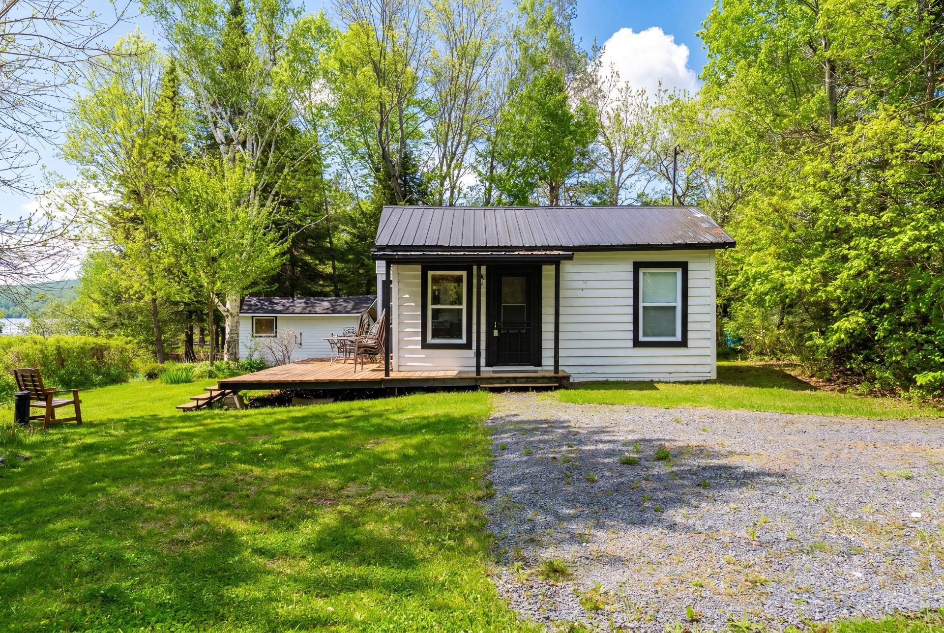 









301


Rg des Granites

,
Stratford,




QC
G0Y1P0

