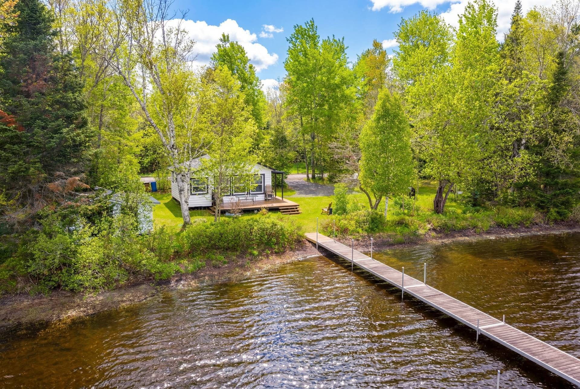 









301


Rg des Granites

,
Stratford,




QC
G0Y1P0

