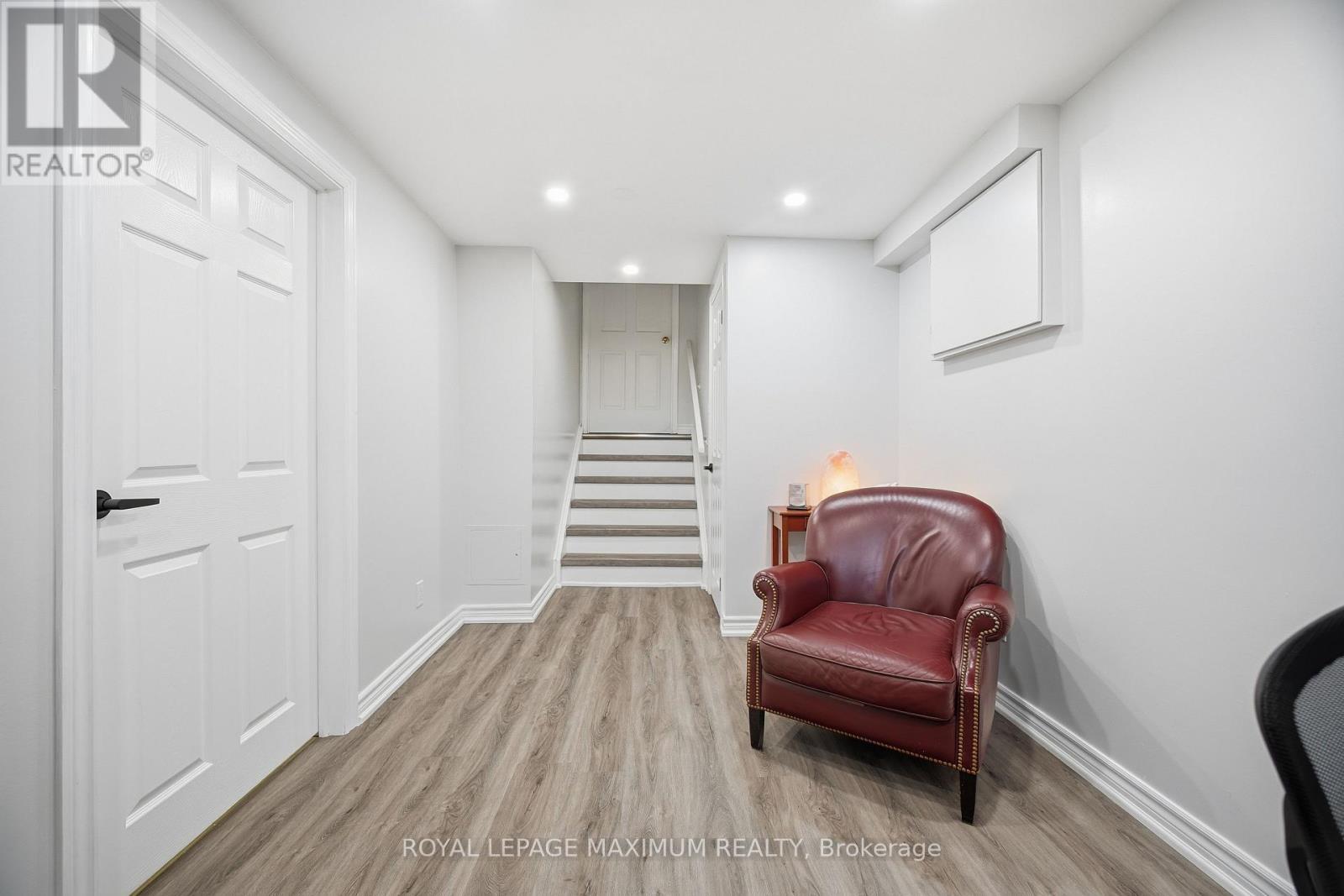 












7493 BYBROOK DRIVE

,
Mississauga,




Ontario
L4T3R4

