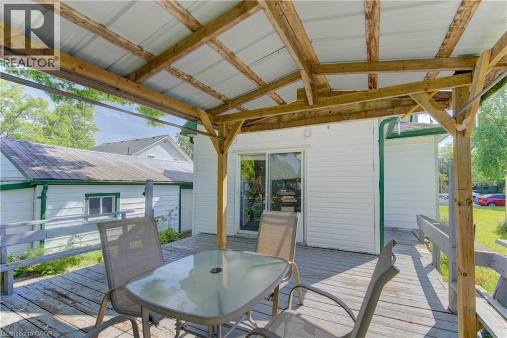 












37 BAIRD Street S

,
Bright,




Ontario
N0J1B0

