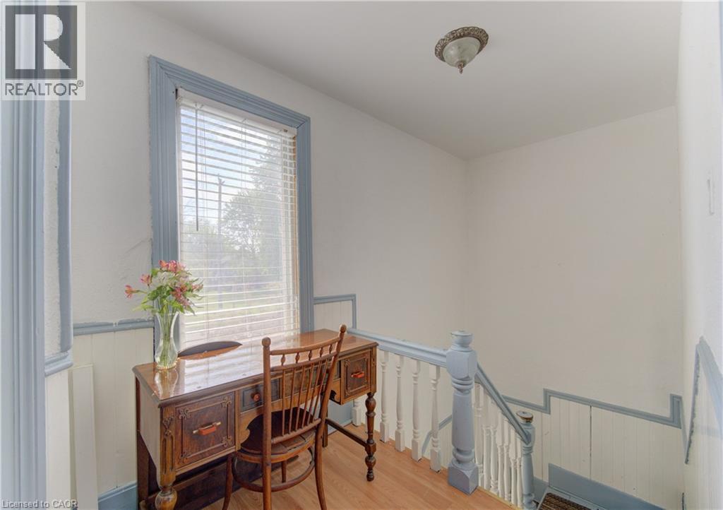 












37 BAIRD Street S

,
Bright,




Ontario
N0J1B0

