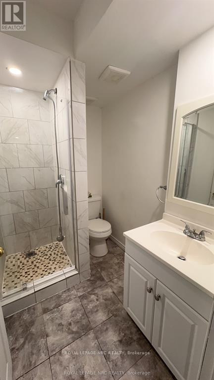 












6 PEARL ANN DRIVE

,
St. Catharines (Glendale/Glenridge),




Ontario
L2T3B3

