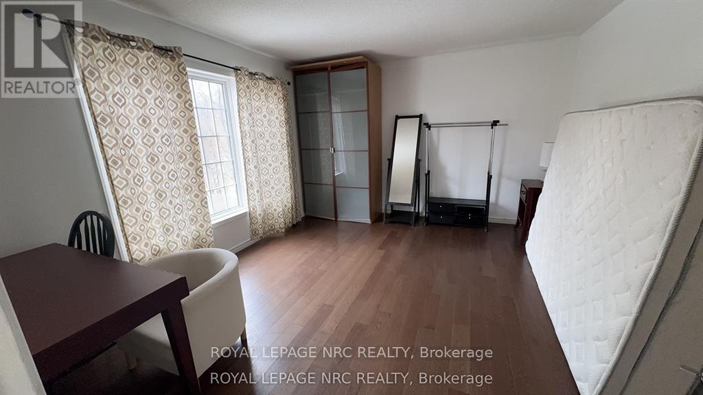 












6 PEARL ANN DRIVE

,
St. Catharines (Glendale/Glenridge),




Ontario
L2T3B3

