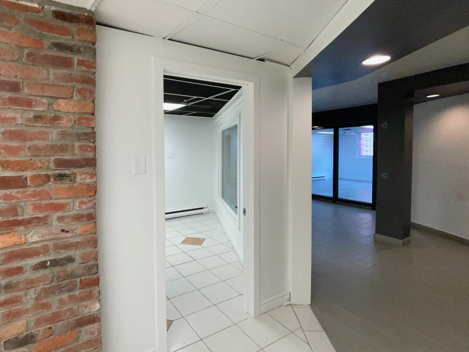 









123


Rue St-Pierre

,
Montréal (Ville-Marie),




QC
H2Y2L6

