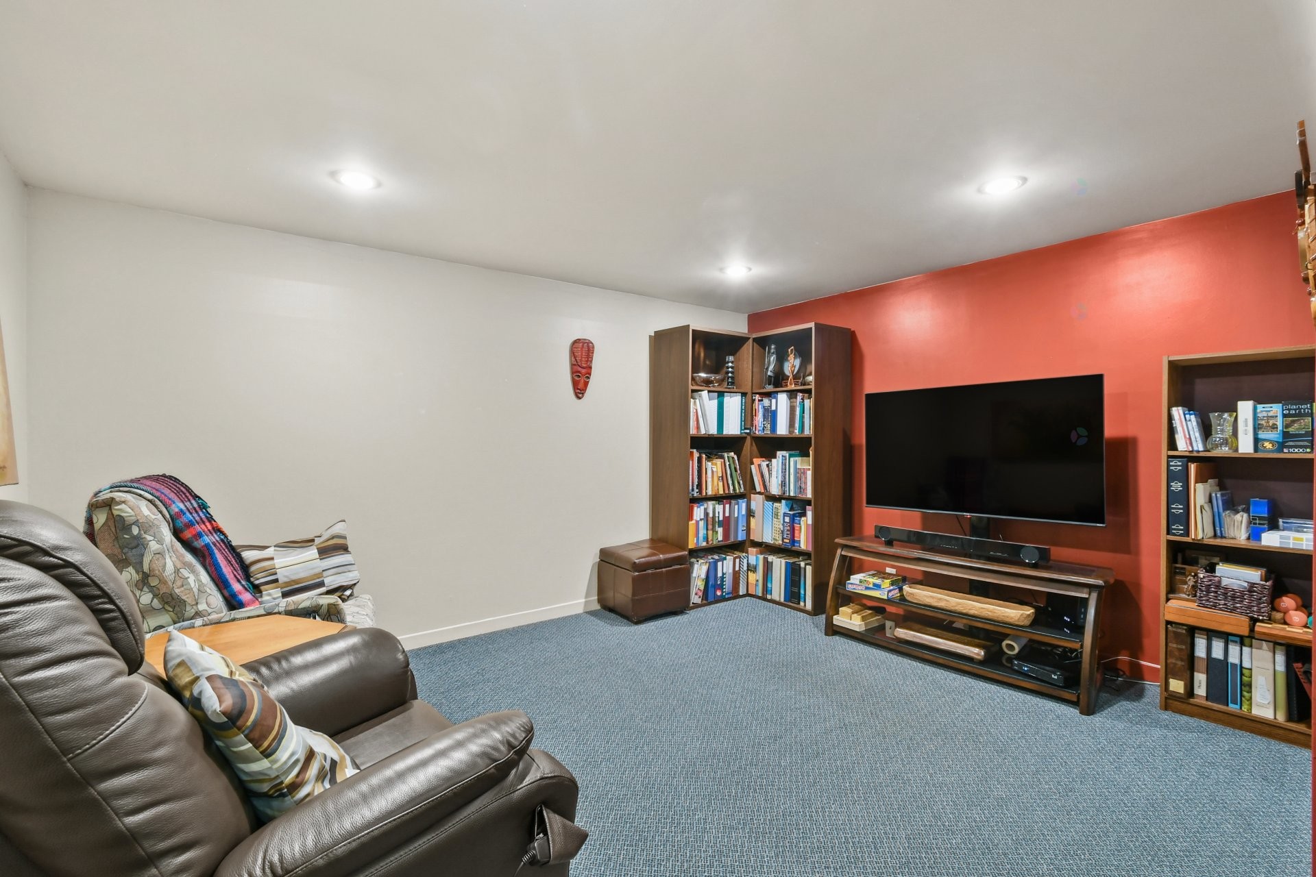 









158


Av. Mermoz

,
Candiac,




QC
J5R4T2

