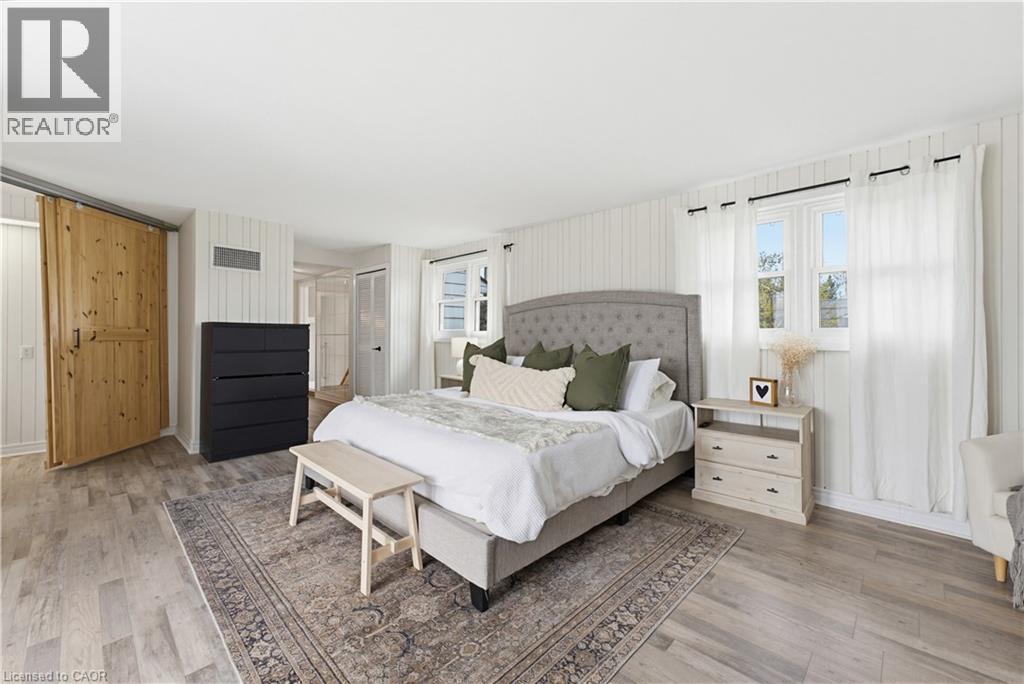 












3623 NAFZIGER Road

,
Wellesley,




Ontario
N0B2T0

