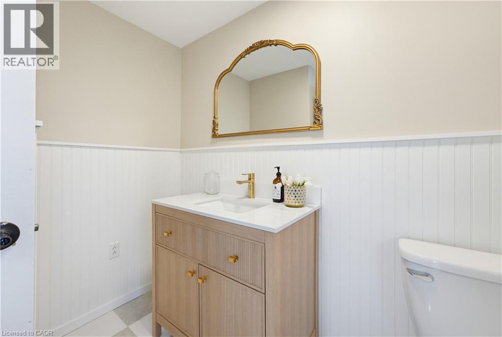 












3623 NAFZIGER Road

,
Wellesley,




Ontario
N0B2T0

