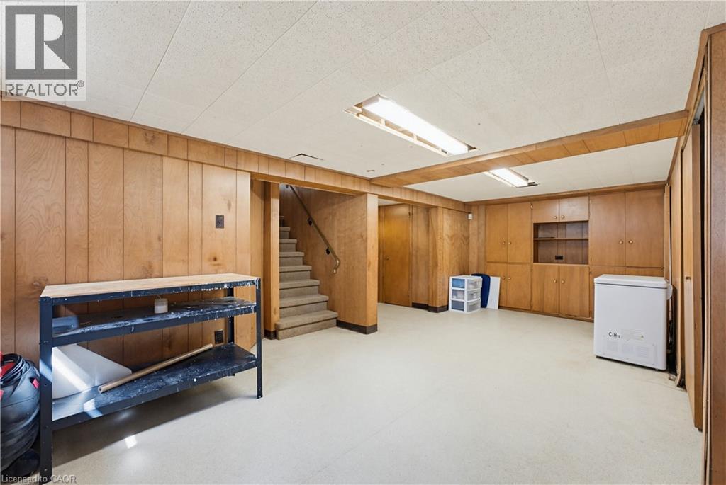 












3623 NAFZIGER Road

,
Wellesley,




Ontario
N0B2T0

