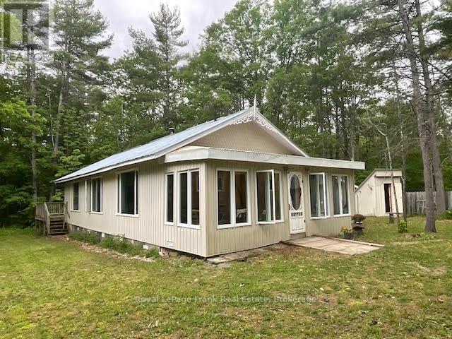 












2848 COUNTY ROAD 36

,
Trent Lakes,




Ontario
K0L1J0

