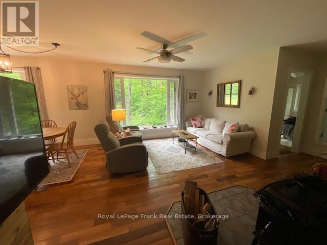 












2848 COUNTY ROAD 36

,
Trent Lakes,




Ontario
K0L1J0

