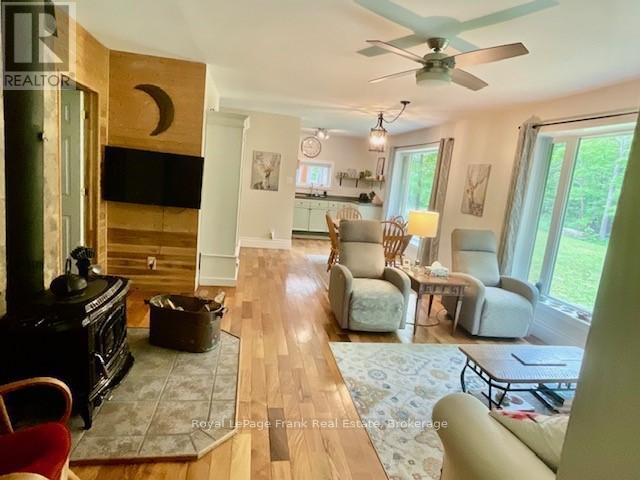 












2848 COUNTY ROAD 36

,
Trent Lakes,




Ontario
K0L1J0

